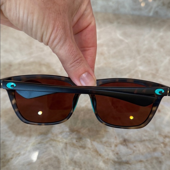 Costa Dark Frame Sunglasses with Vibrant Green Lenses - Picture 2 of 4